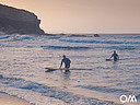 Surfer im Sonnenuntergang in La Pared