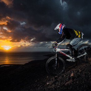 kleine Enduro Abfahrt überm Hafen von Morro Jable